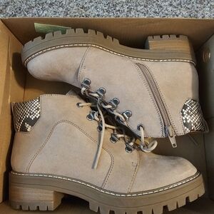 Stylish Beige Lace-Up Boots for Women